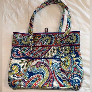 Vera Bradley Large Tote in Marina Paisley